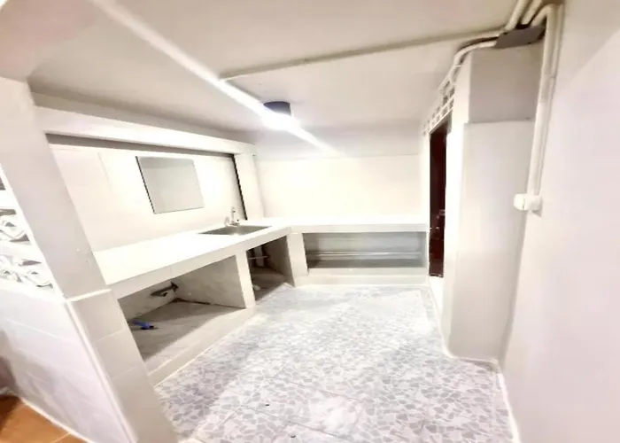 Apartment Z *